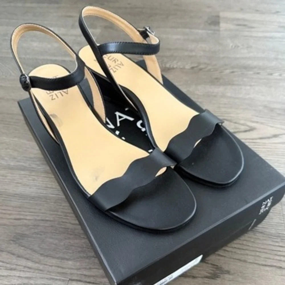 Naturalizer Black Wedge Sandals